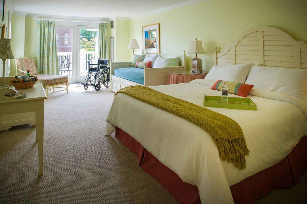 Mansion House Inn Vineyard Haven Bagian luar foto