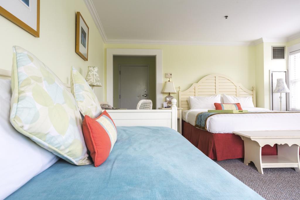Mansion House Inn Vineyard Haven Bagian luar foto
