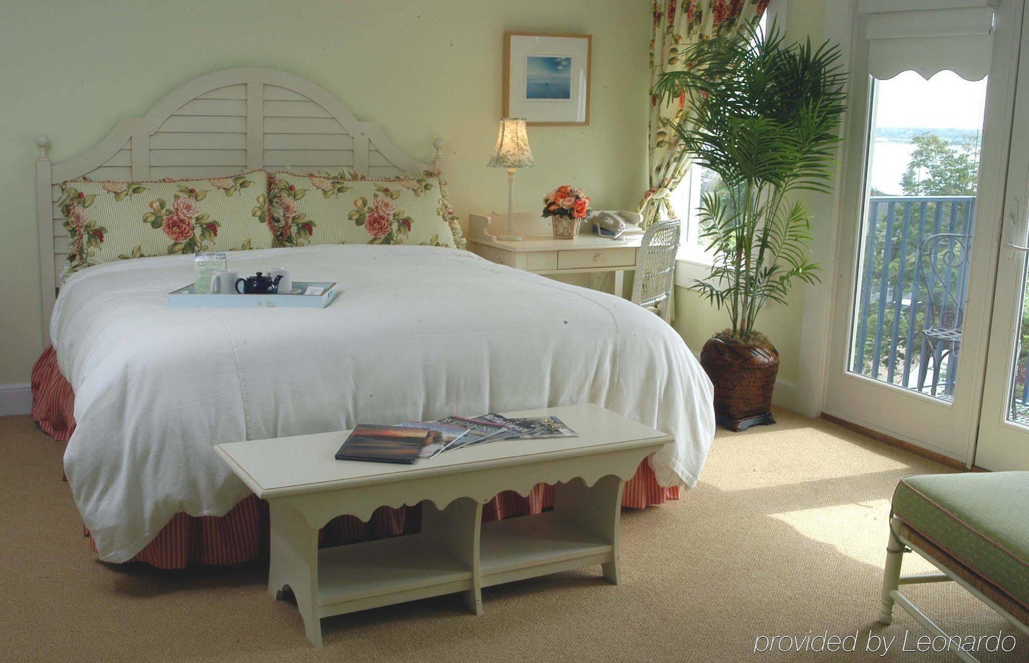 Mansion House Inn Vineyard Haven Bagian luar foto