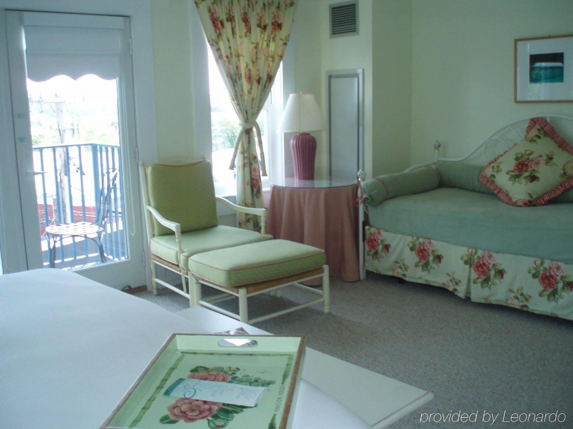 Mansion House Inn Vineyard Haven Bagian luar foto