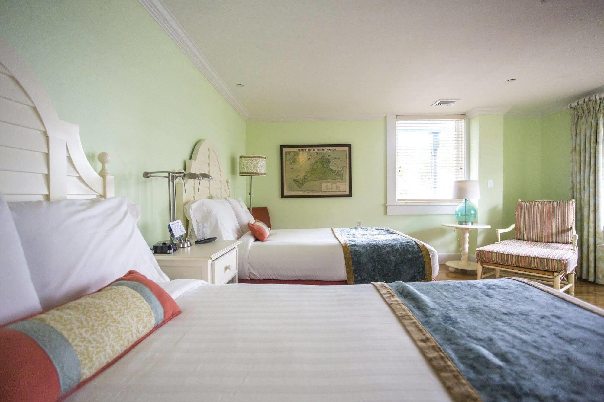 Mansion House Inn Vineyard Haven Bagian luar foto
